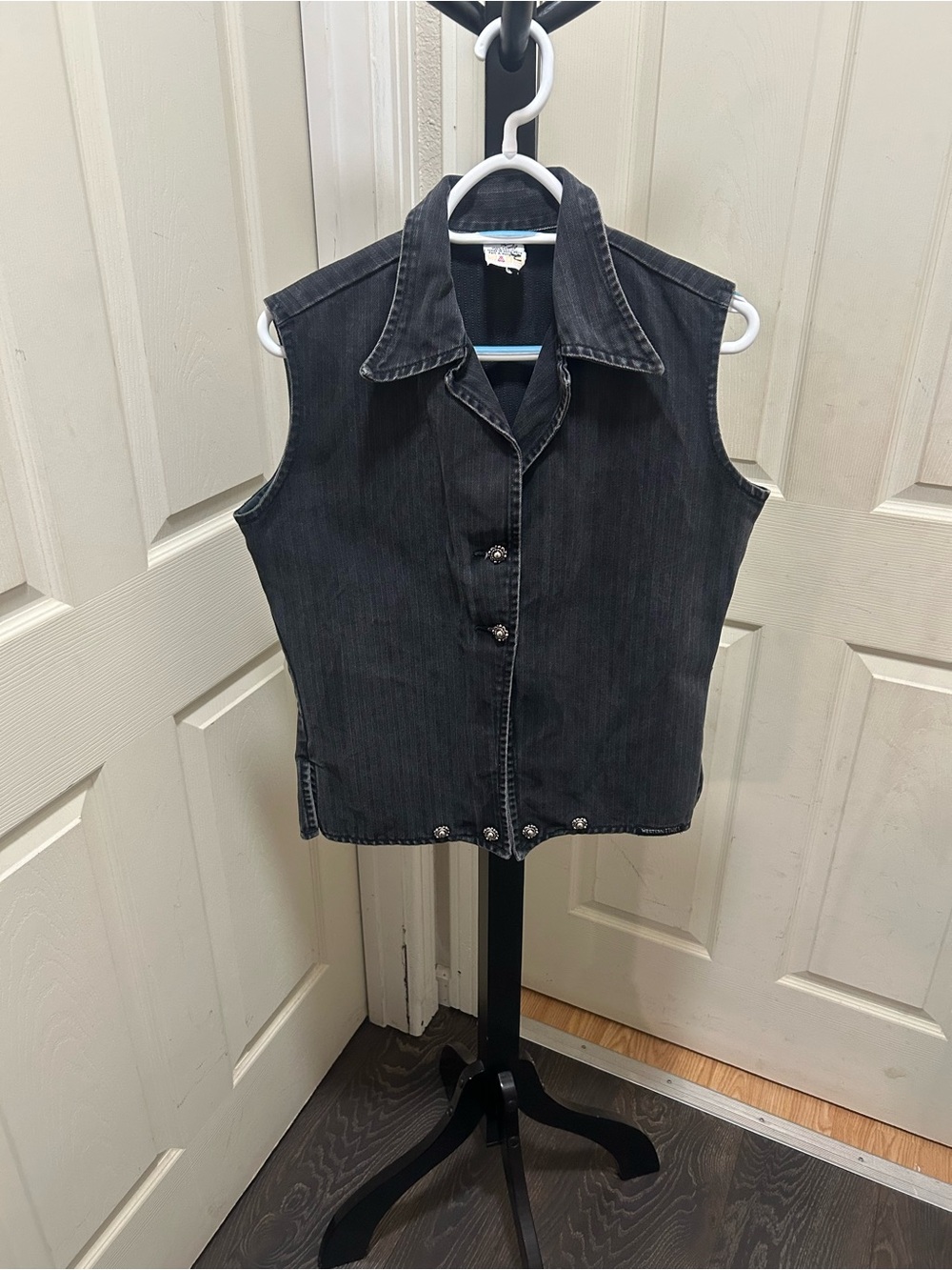 Vintage Western Ethics Black Denim Vest Concho Buttons M